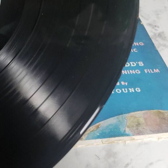 Around the World in 80 Days Vinyl Record - Picture 10 of 16